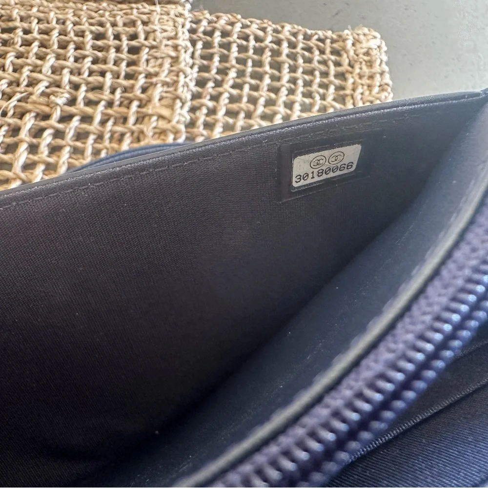 CHANEL 100% authentic